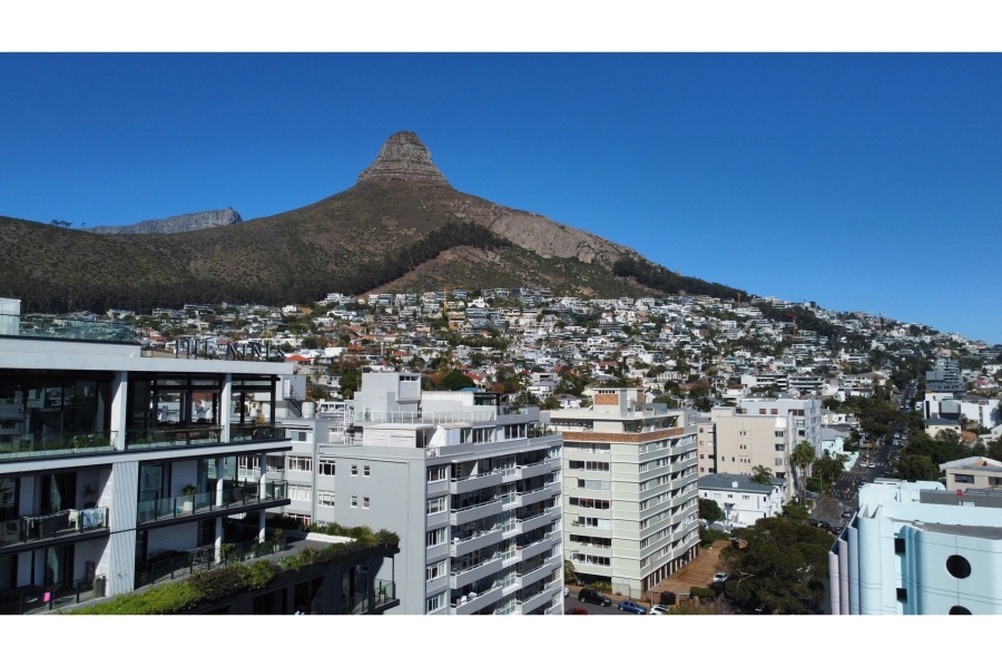 1 Bedroom Property for Sale in Sea Point Western Cape